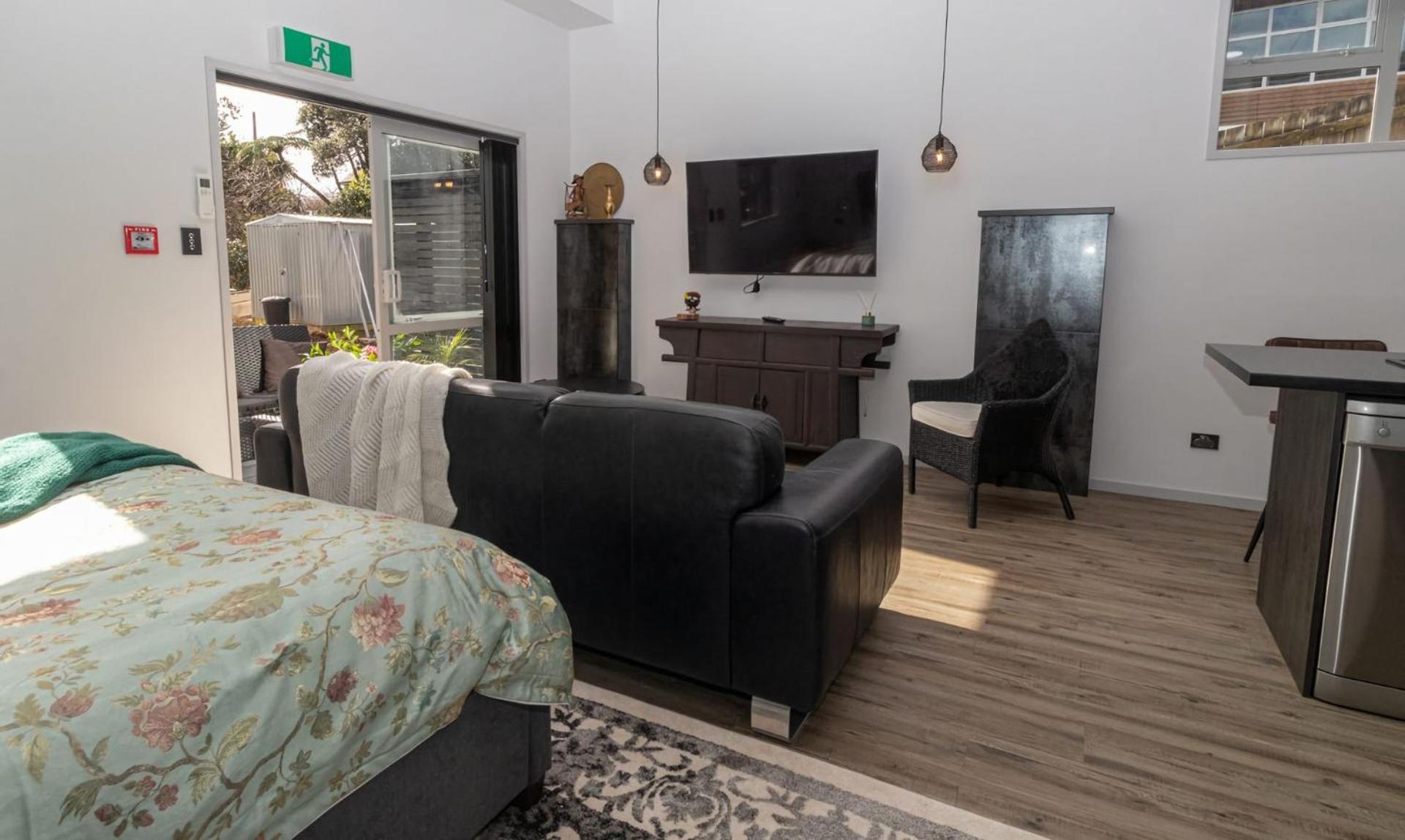 City Living Unit 3 - 5 Min Stroll To Cbd New Plymouth Exterior photo